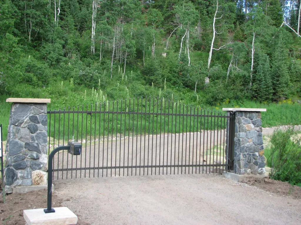 gate